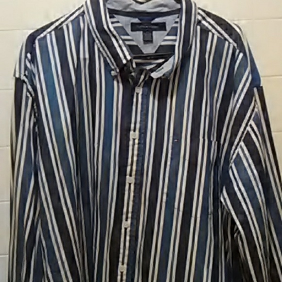 Tommy Hilfiger Striped Button up Dress shirt - Picture 4 of 8